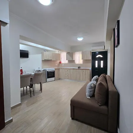 Dimitris House